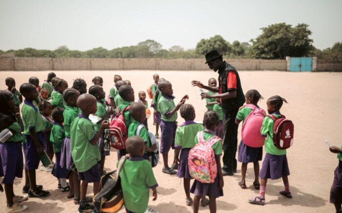 Escuela de Sare Bigi en Gambia